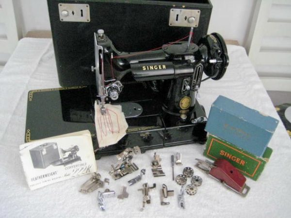 1957 Singer Featherweight Sewing Machine SOLD! SOLD! - Image 6